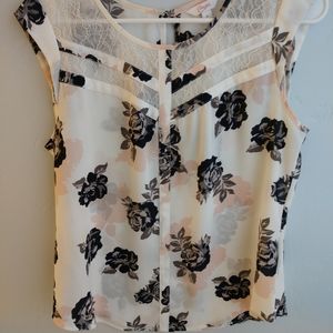 Women's floral top